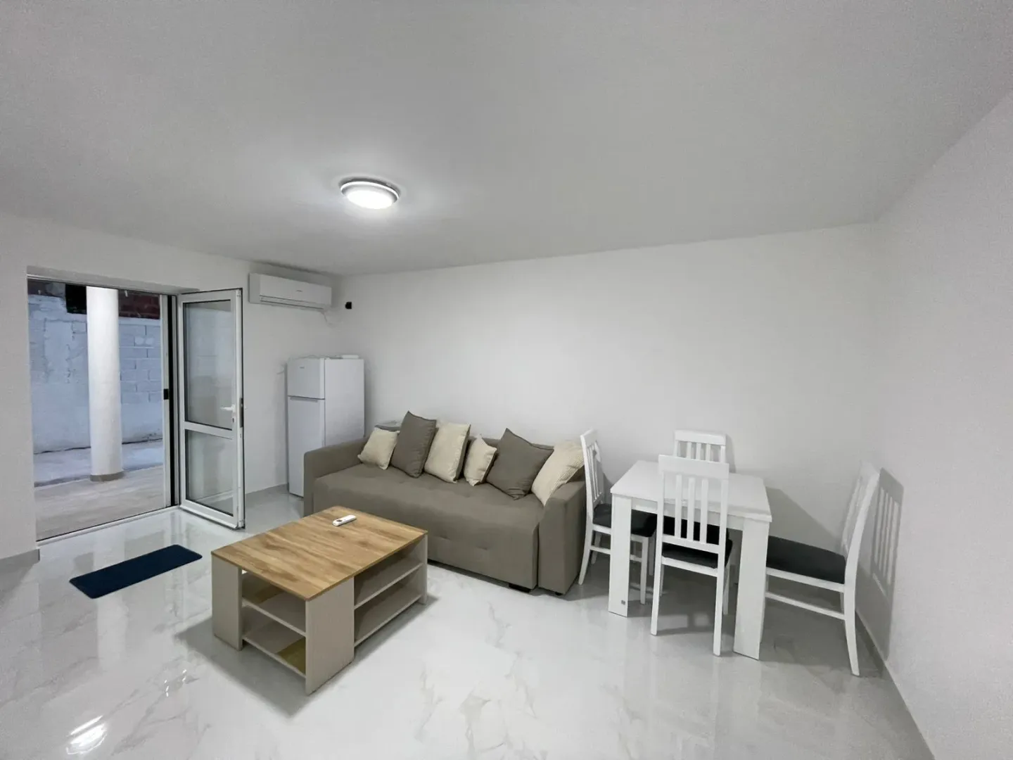 Sale, one bedroom apartment, 34m², Dobra Voda, Bar