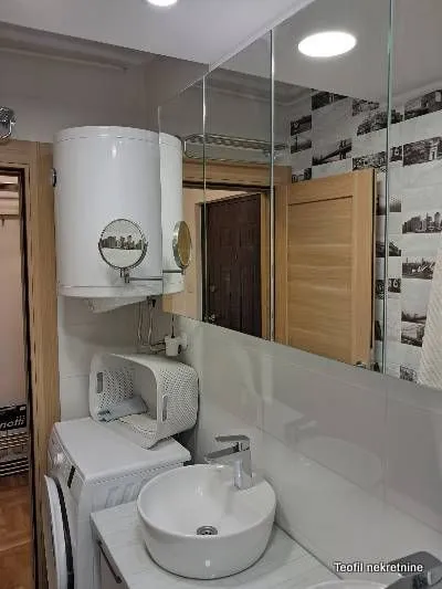 Rent, studio apartment, 30m², Stari Grad, Beograd