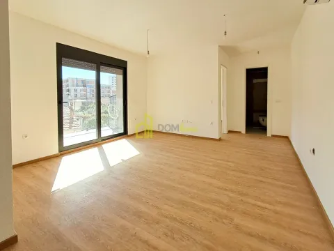 Prodaja, dvosoban stan, 58m², Bar, Crna Gora - image 3