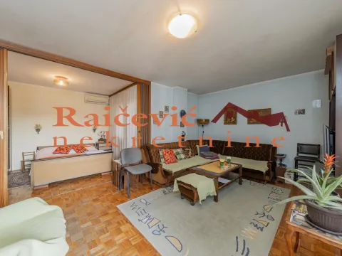 Sale, four bedroom apartment, 97m², Stari Grad, Beograd - image 5