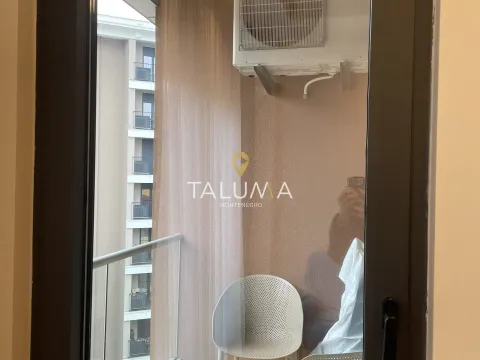 Izdavanje, dvosoban stan, 75m², Preko Morače, Podgorica - image 13