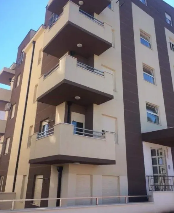 Izdavanje, garsonjera, 30m², Zabjelo, Podgorica