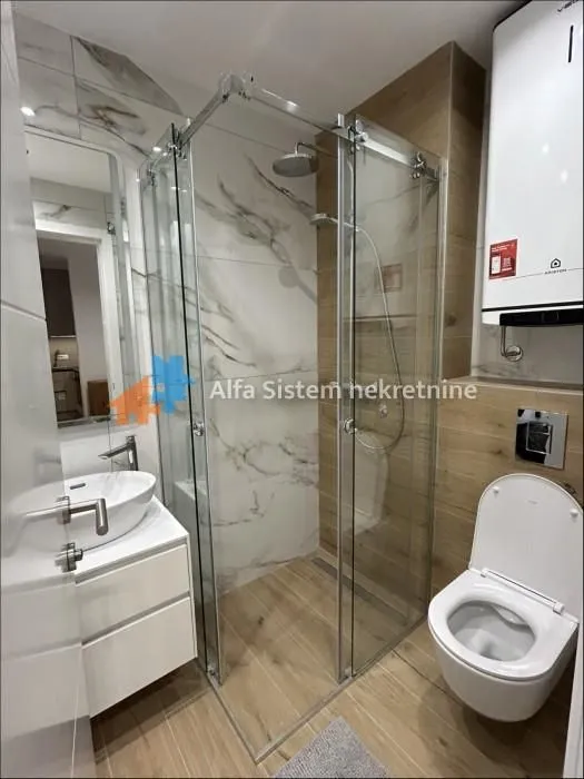 Izdavanje, dvosoban stan, 47m², Novi Beograd Blok 64, Novi Beograd Sve Podlokacije