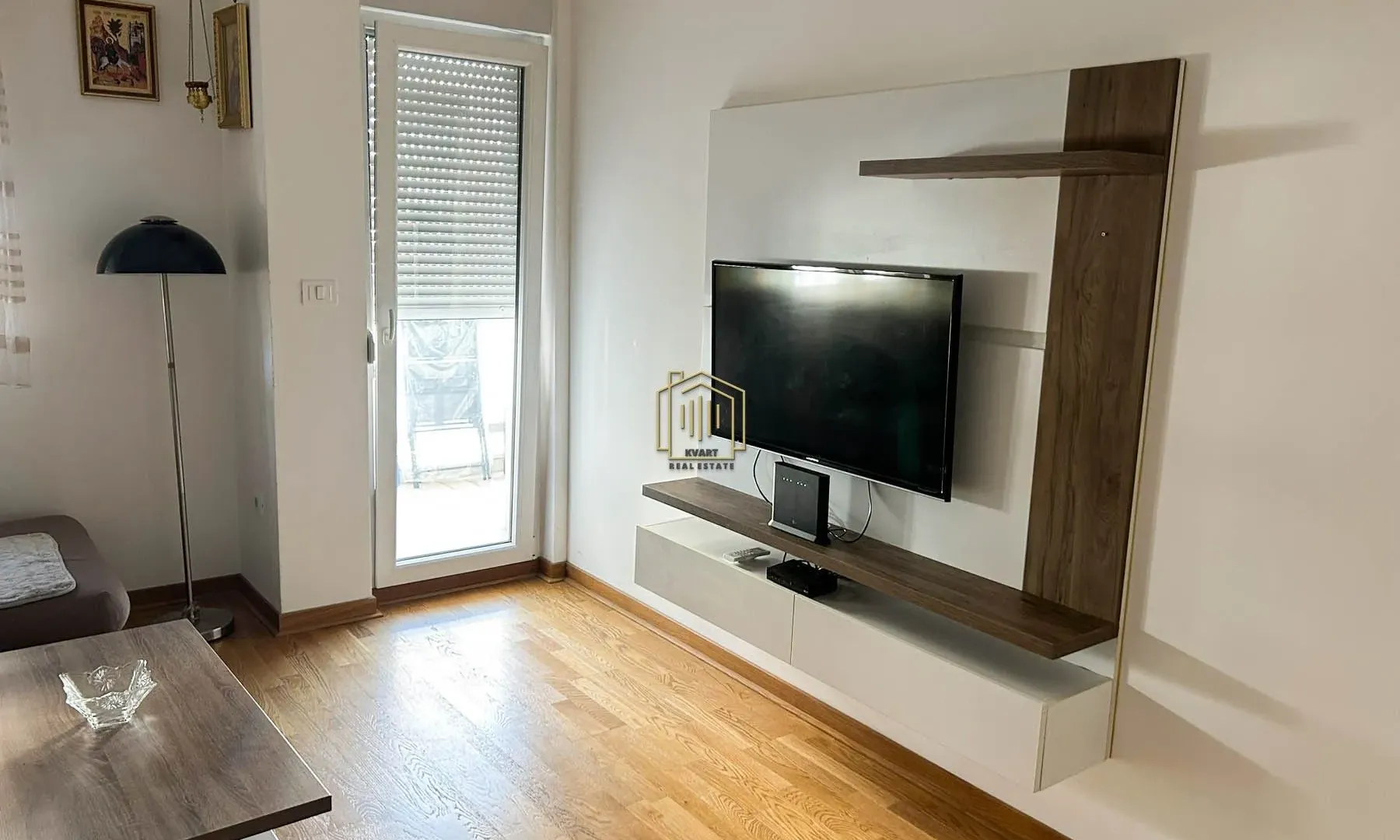 Rent, one bedroom apartment, 44m², City Kej, Podgorica