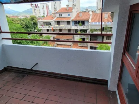 Izdavanje, stan, 56m², Podgorica, Crna Gora - image 9