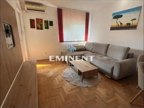 Stan in Novi Beograd Blok 72