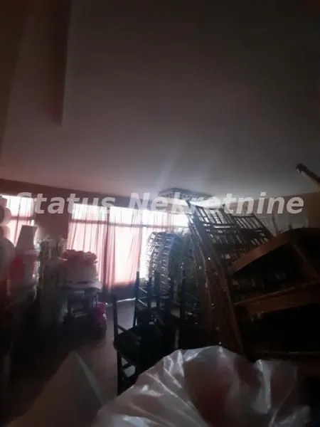 Prodaja, kuća, 200m², Futog, Novi Sad Sve Podlokacije