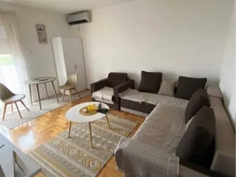 Rent, studio apartment, 31m², Zabjelo, Podgorica - image 2