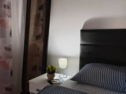 Stan-na-dan, jednosoban stan, 44m², Stari Aerodrom, Podgorica - image 4