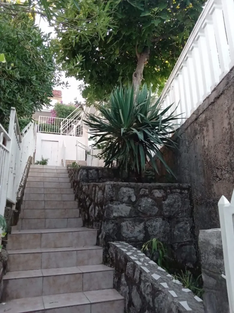 Prodaja, kuća, 168m², Krašići, Tivat