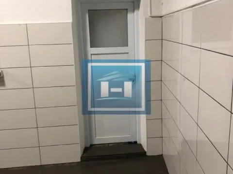 Izdavanje, poslovni prostor, 320m², Grad Stalać, Ćićevac - image 9