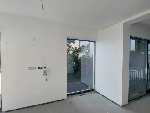 Prodaja, jednosoban stan, 65m², Komoševina, Budva - image 8