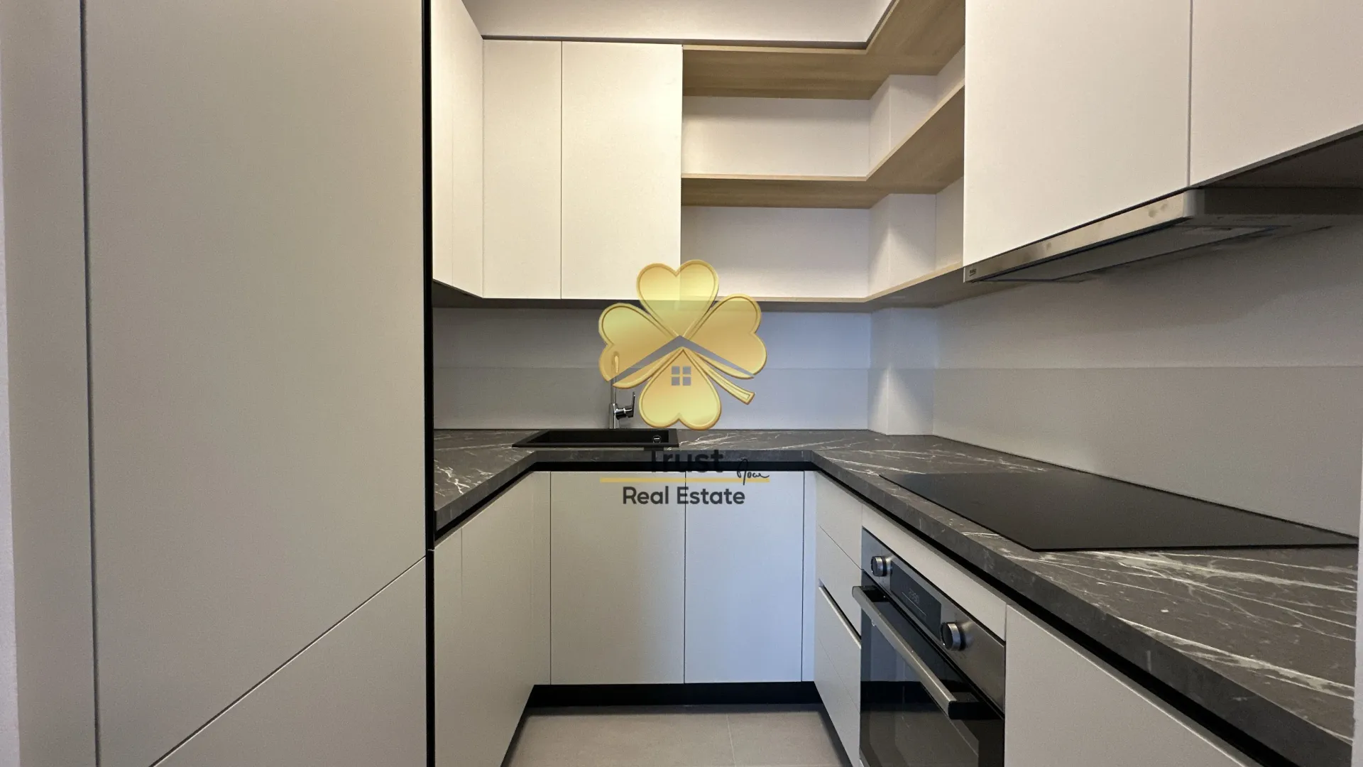 Rent, four bedroom apartment, 135m², Master Kvart, Podgorica