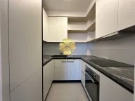 Izdavanje, četvorosoban stan, 135m², Master Kvart, Podgorica - image 16