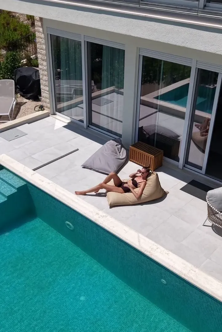 Rent, house, 320m², Podi, Herceg Novi