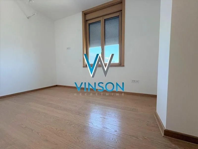 Prodaja, četvorosoban stan, 156m², Podbara, Novi Sad Sve Podlokacije