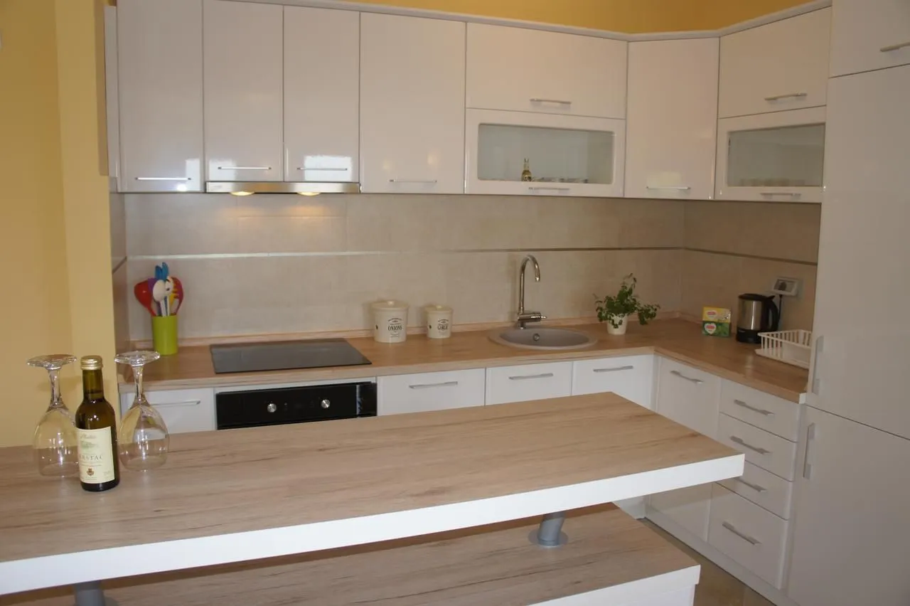 Sale, apartment, 100m², Bečići, Budva