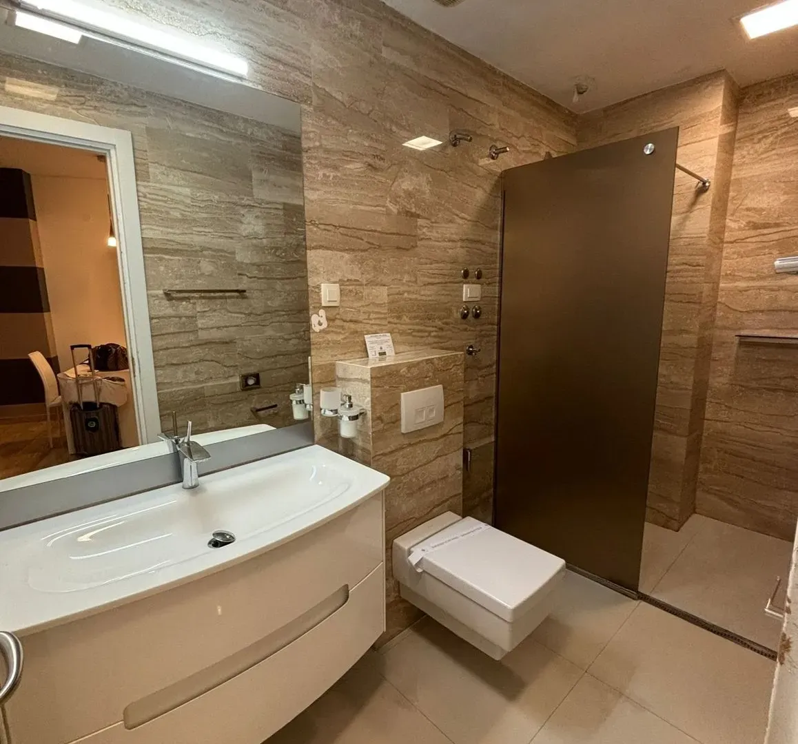Rent, one bedroom apartment, 65m², Centar, Budva