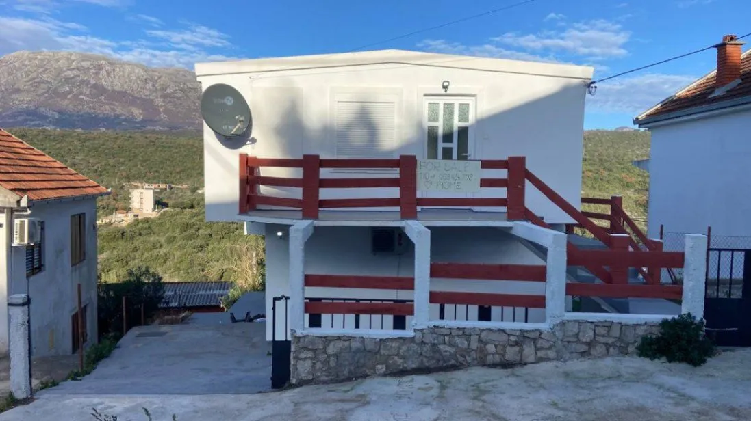Prodaja, kuća, 98m², Utjeha, Bar