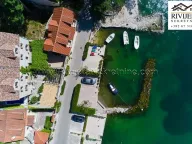 Sale, house, 450m², Dobrota, Kotor - image 11