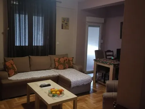 Prodaja, jednosoban stan, 55m2, Blok 9, Podgorica