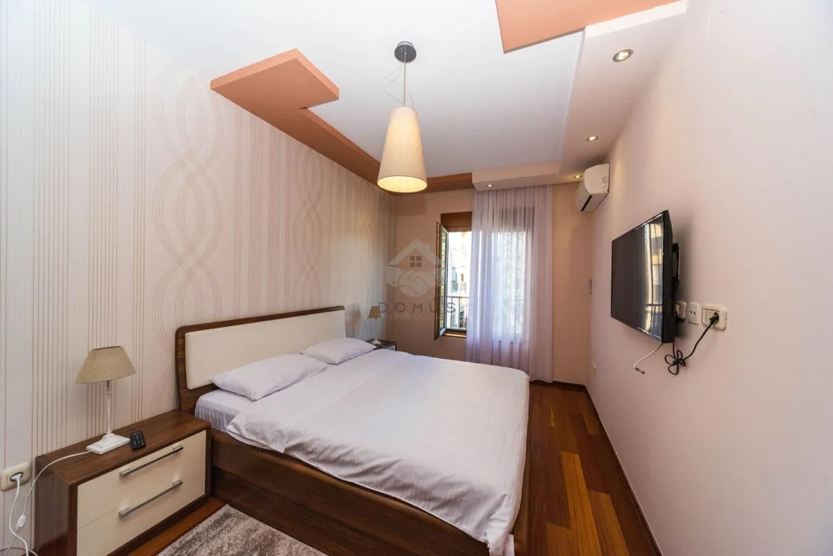 Rent, two bedroom apartment, 75m², Centar, Podgorica