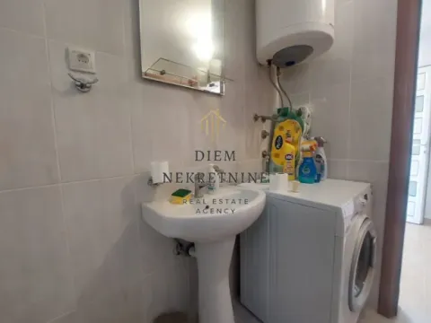 Izdavanje, dvosoban stan, 90m², Mrčevac, Tivat - image 15
