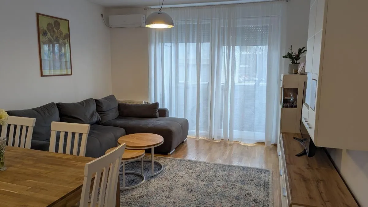 Prodaja, dvosoban stan, 67m², Sajmište, Novi Sad
