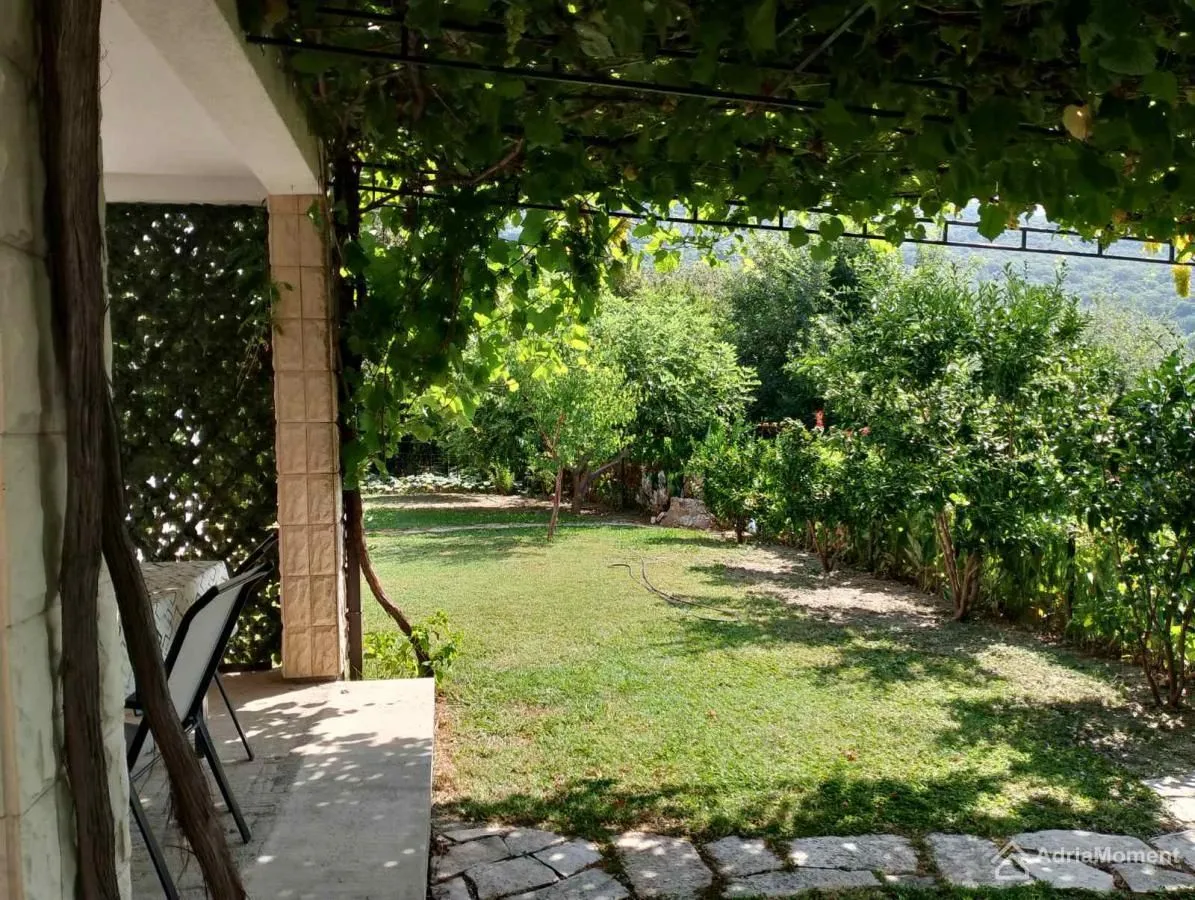 Prodaja, kuća, 193m², Mojdež, Herceg Novi