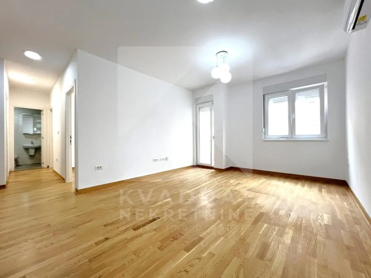 Rent, two bedroom apartment, 64m², City Kej, Podgorica