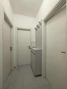 Izdavanje, dvosoban stan, 67m², Stari Aerodrom, Podgorica - image 6