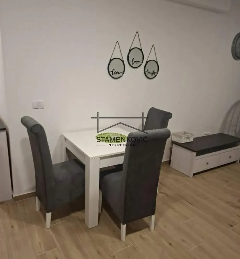 Izdavanje, stan, 27m², Sajlovo, Novi Sad Sve Podlokacije