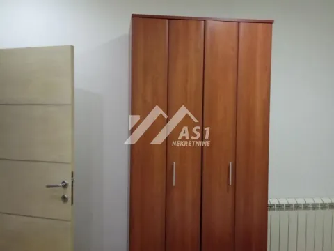 Izdavanje, dvosoban stan, 46m², Centar, Novi Sad - image 8