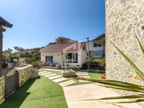 Sale, house, 220m², Bar, Crna Gora - image 26