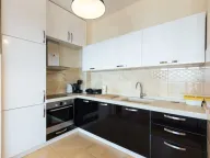 Izdavanje, dvosoban stan, 55m², Bečići, Budva - image 2