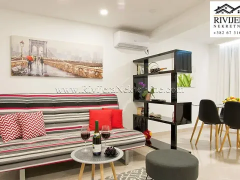 Sale, house, 187m², Igalo, Herceg Novi - image 17