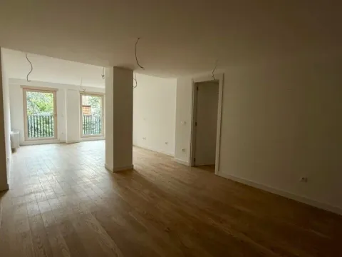 Izdavanje, stan, 125m², Crveni Krst, Beograd - image 9