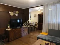 Izdavanje, dvosoban stan, 76m², Blok 5, Podgorica - image 2