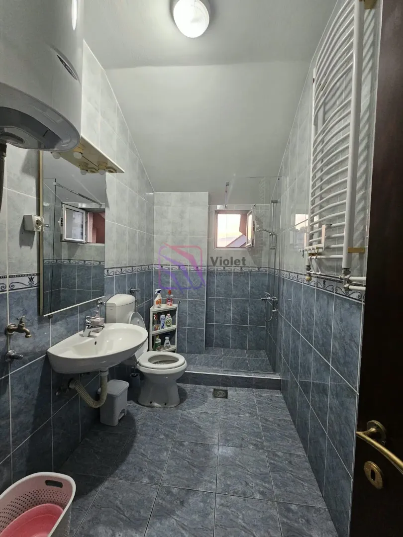 Rent, four bedroom apartment, 150m², Stari Aerodrom, Podgorica