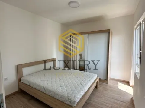 Izdavanje, kuća, 200m², Sutomore, Bar - image 2