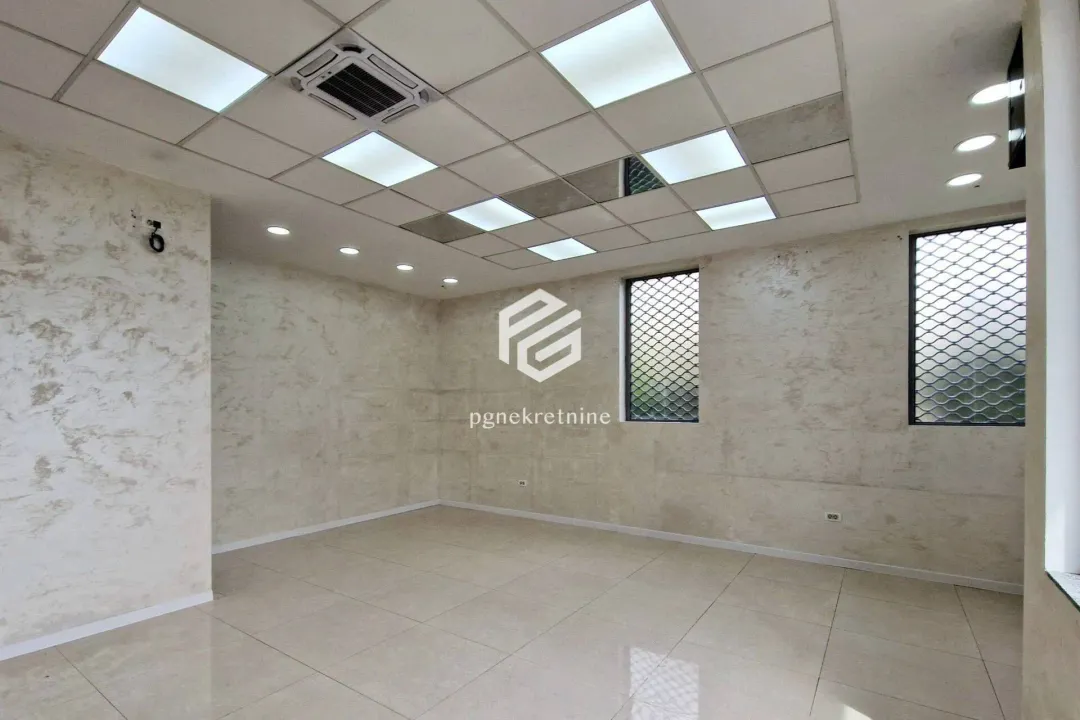 Rent, office space, 43m², Drač, Podgorica