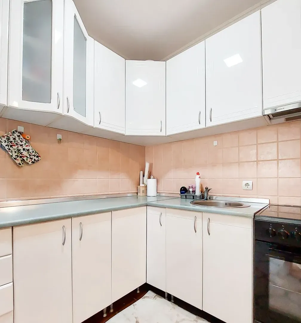 Prodaja, dvosoban stan, 69m², Babušnica, Srbija