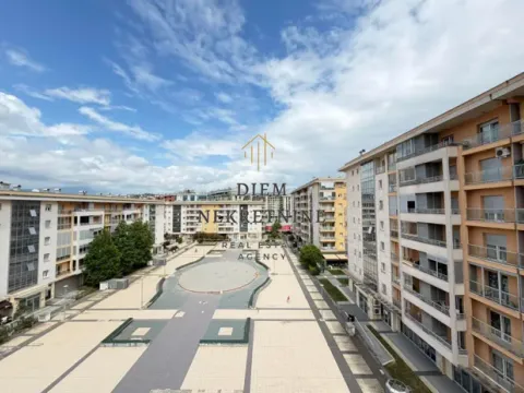 Izdavanje, jednosoban stan, 50m², City Kvart, Podgorica - image 7