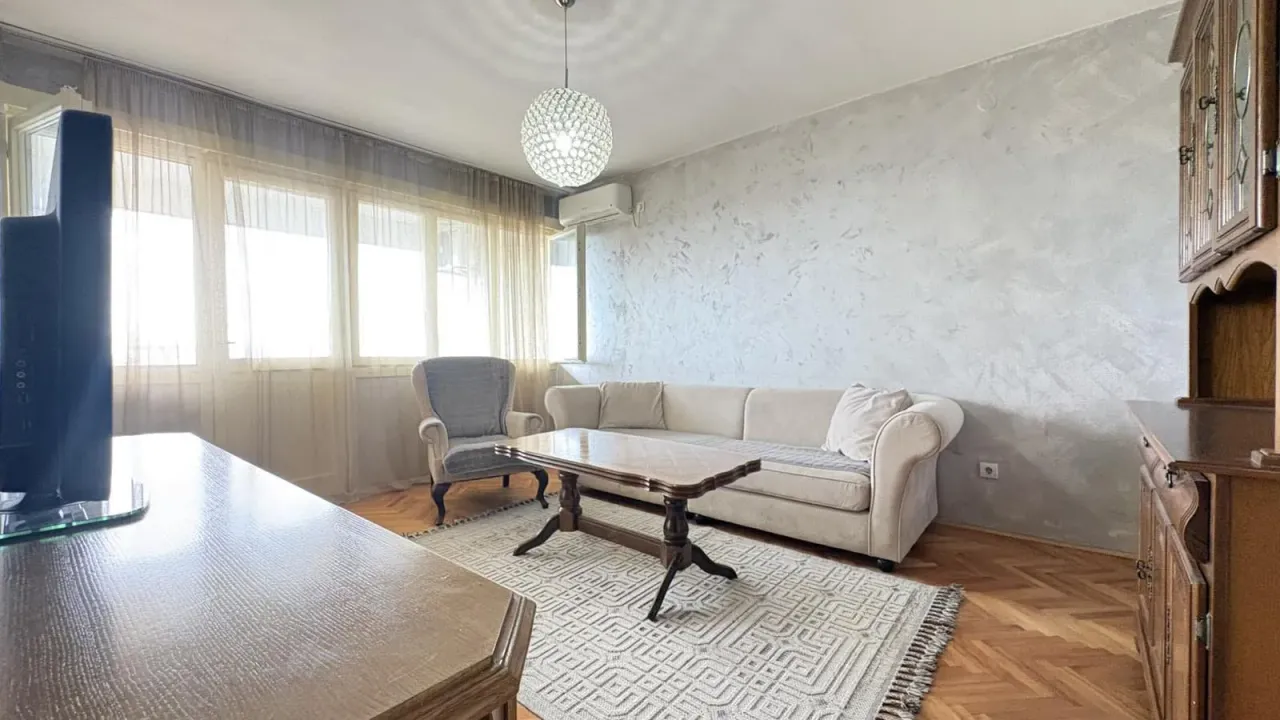 Prodaja, jednosoban stan, 55m², Baston, Podgorica