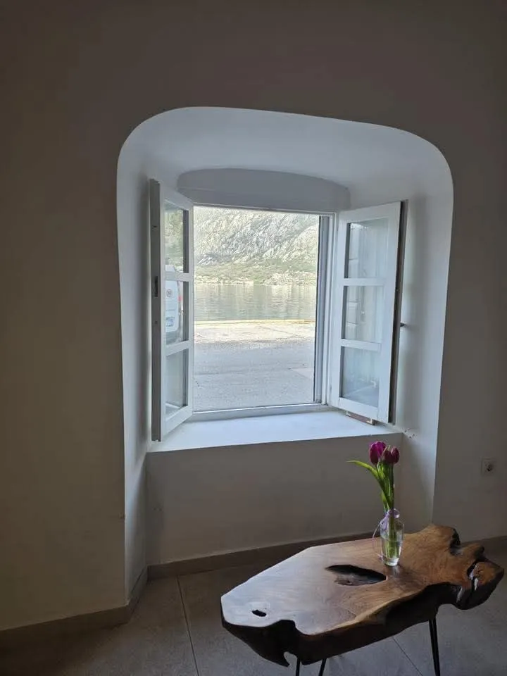 Prodaja, jednosoban stan, 51m², Prčanj, Kotor