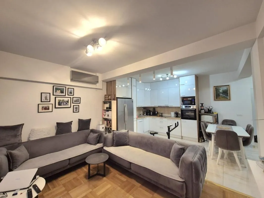 Prodaja, dvosoban stan, 70m², Bjeliši, Bar