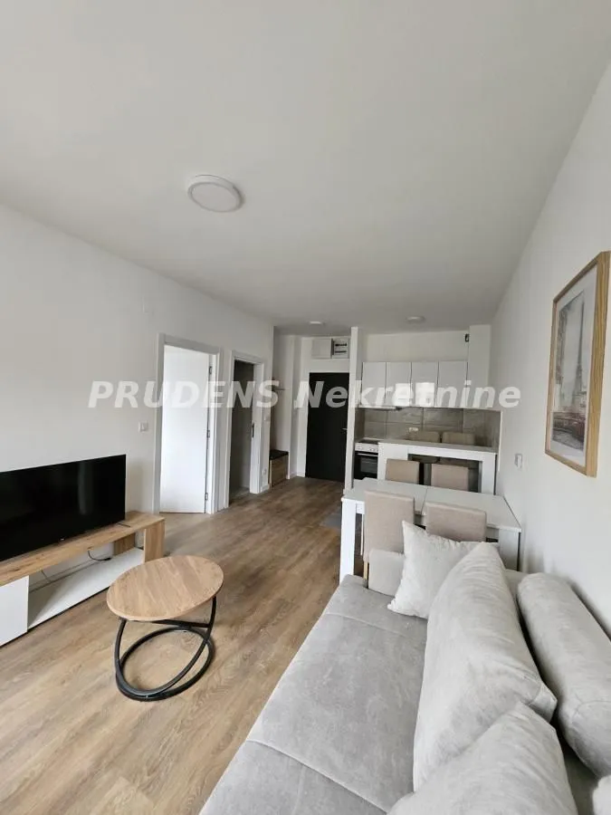 Rent, one bedroom apartment, 35m², Ledine, Beograd