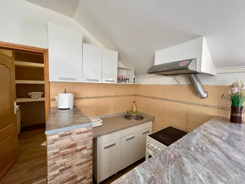 Rent, three bedroom apartment, 66m², Dušanovac, Voždovac Sve Podlokacije - image 4