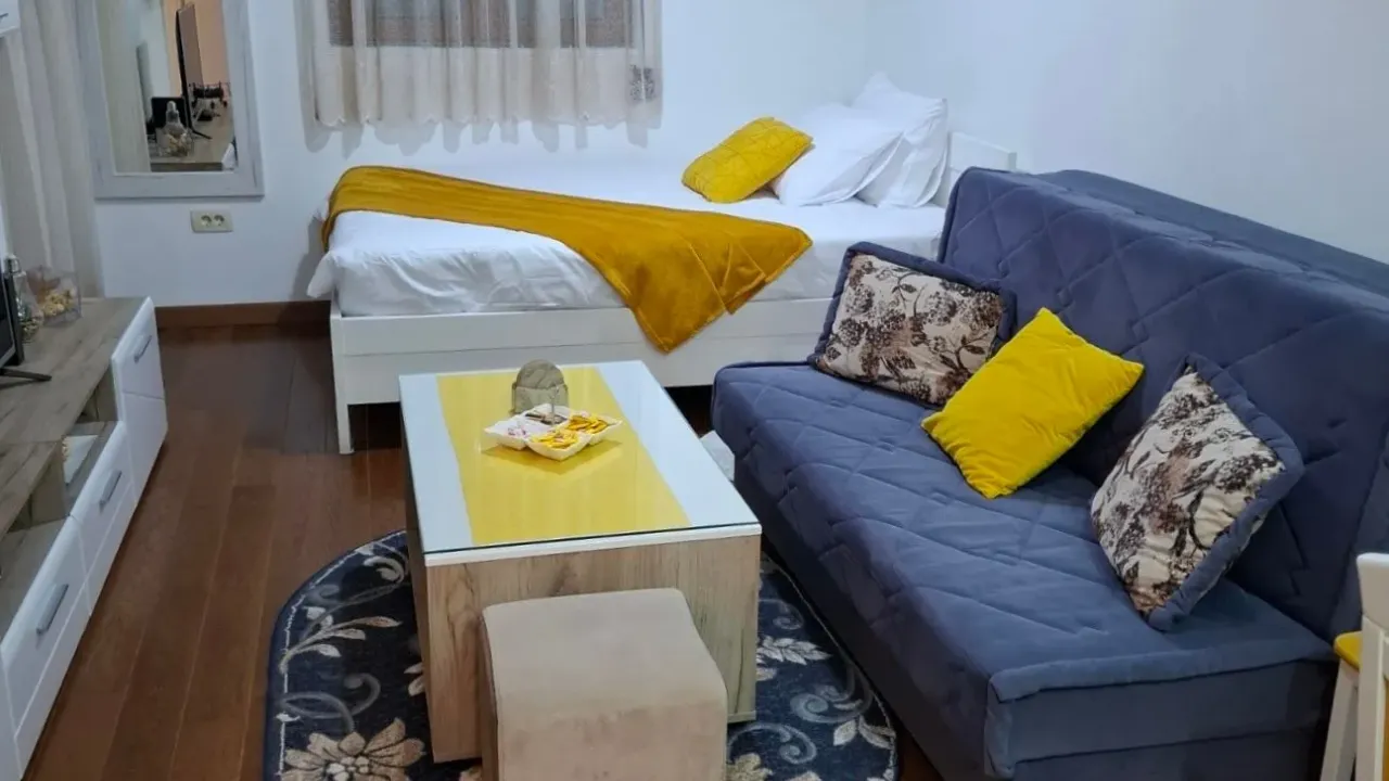 Rent, one bedroom apartment, 30m², Stara Varoš, Podgorica