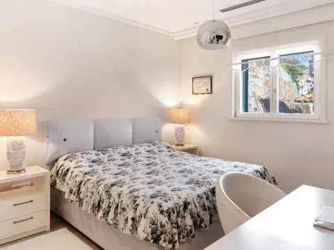 Izdavanje, kuća, 115m², Luštica Bay, Tivat - image 14